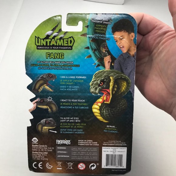 Fingerlings WowWee Untamed Fang Snake Action Figure Interactive New - Picture 2 of 11